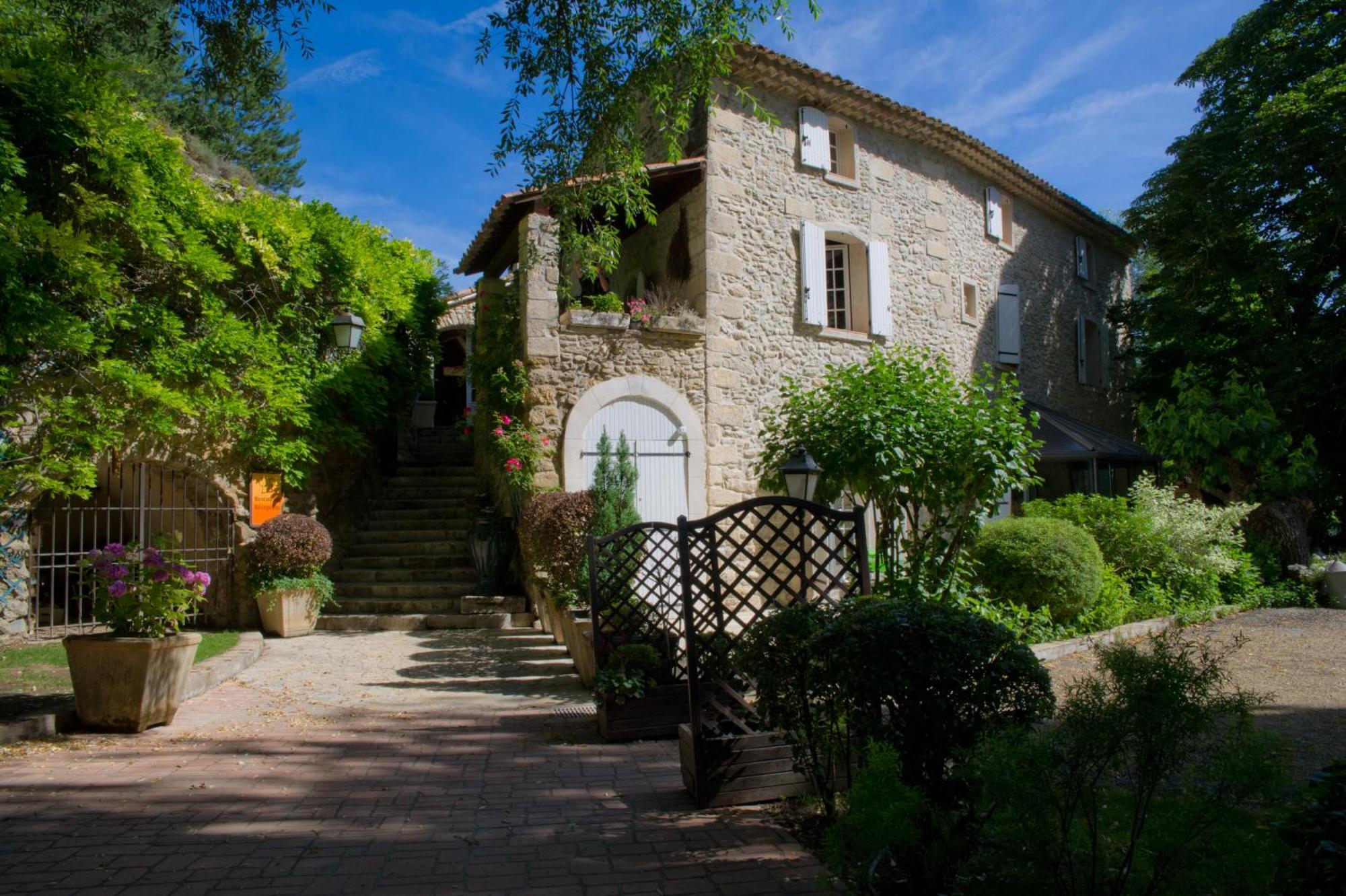 La Campagne St Lazare - Restaurant Chambres D'Hotes Piscine & Spa Forcalquier Zewnętrze zdjęcie