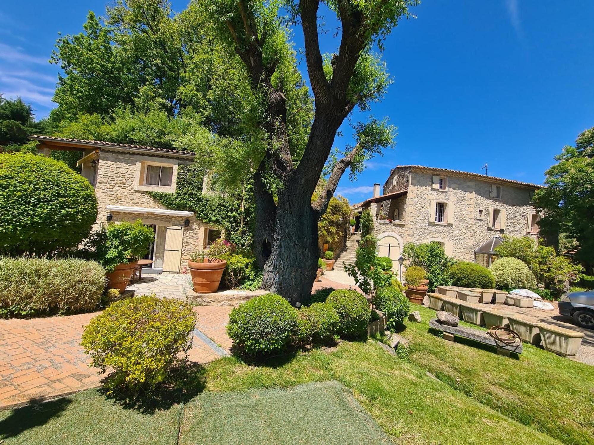 La Campagne St Lazare - Restaurant Chambres D'Hotes Piscine & Spa Forcalquier Zewnętrze zdjęcie