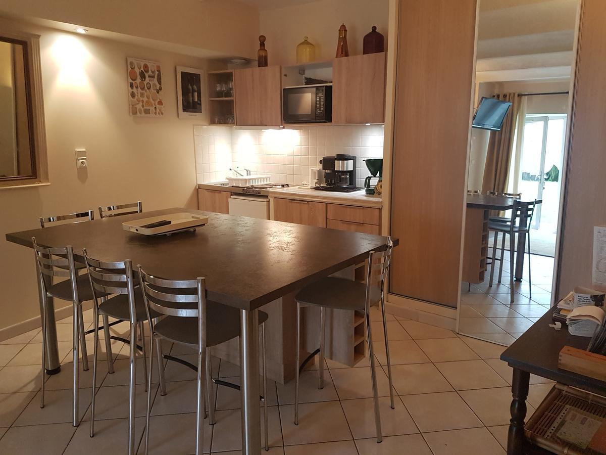 La Campagne St Lazare - Restaurant Chambres D'Hotes Piscine & Spa Forcalquier Zewnętrze zdjęcie